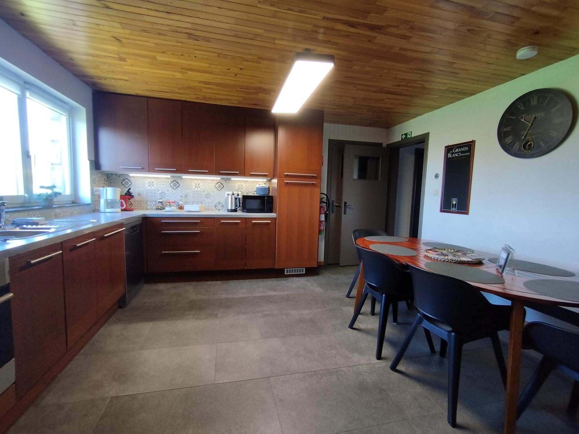 Au Louis D'Or, Gite Pour 6 Personnes , Lierneux 外观 照片