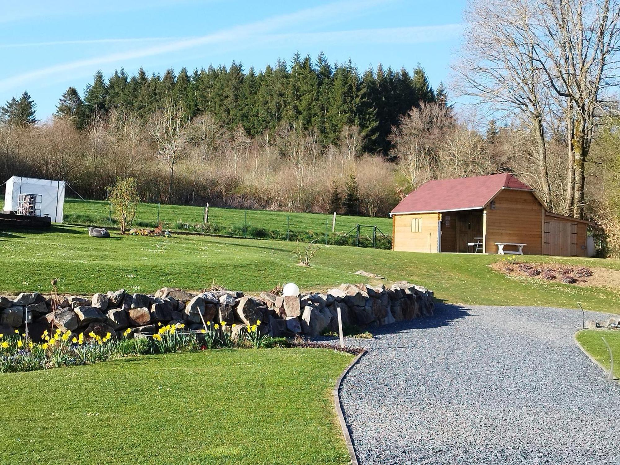 Au Louis D'Or, Gite Pour 6 Personnes , Lierneux 外观 照片